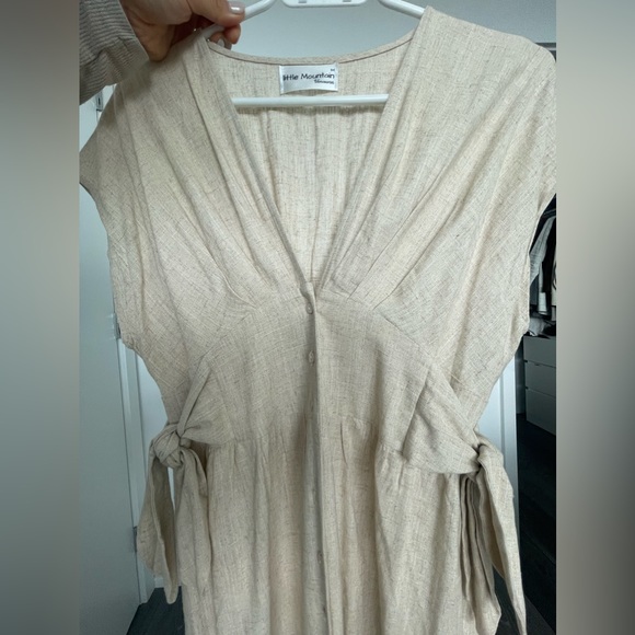 Maxi linen dress with front buttons - Picture 5 of 8